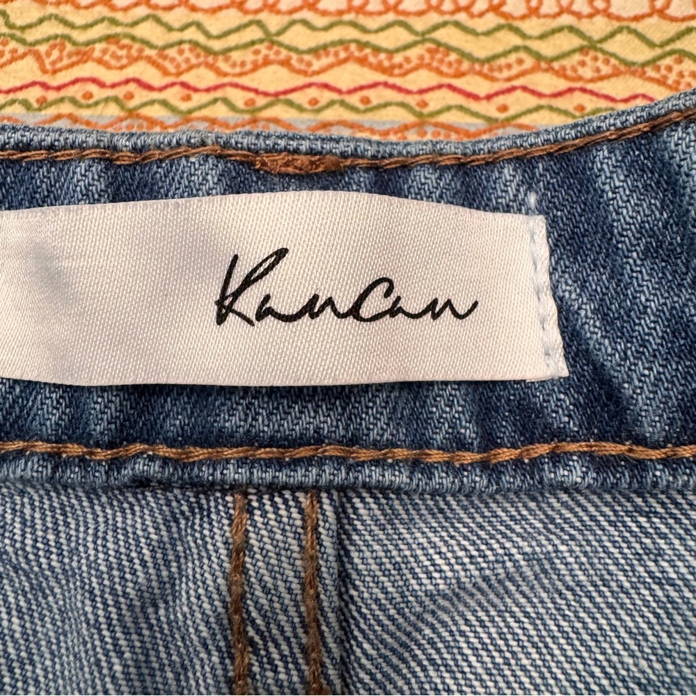 KanCan High Rise Mom Jean Shorts Womens Size 7 / 27 Distressed Cutoff Denim - Picture 2 of 9